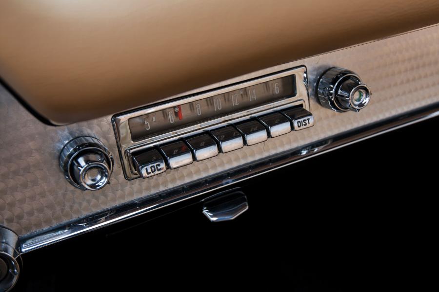  Chrysler 300E Convertible 1959 года  (фото 7 из 25)